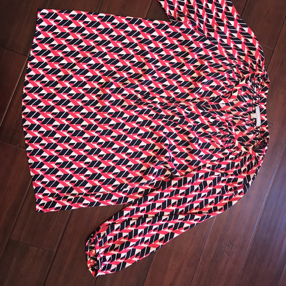 Banana Republic blouse/top in blue, red and white!